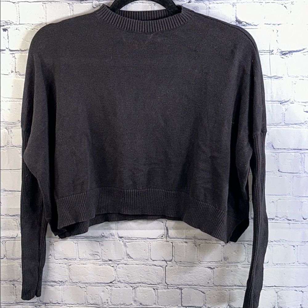 ✨ Silence + Noise Lightweight Black Sweater - Size XS